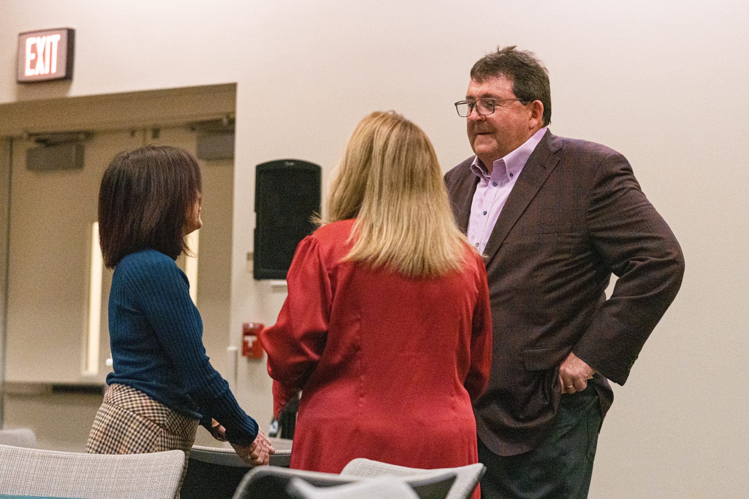Mon Health hosts reception for prez, CEO of Hope Gas Morgan O’Brien